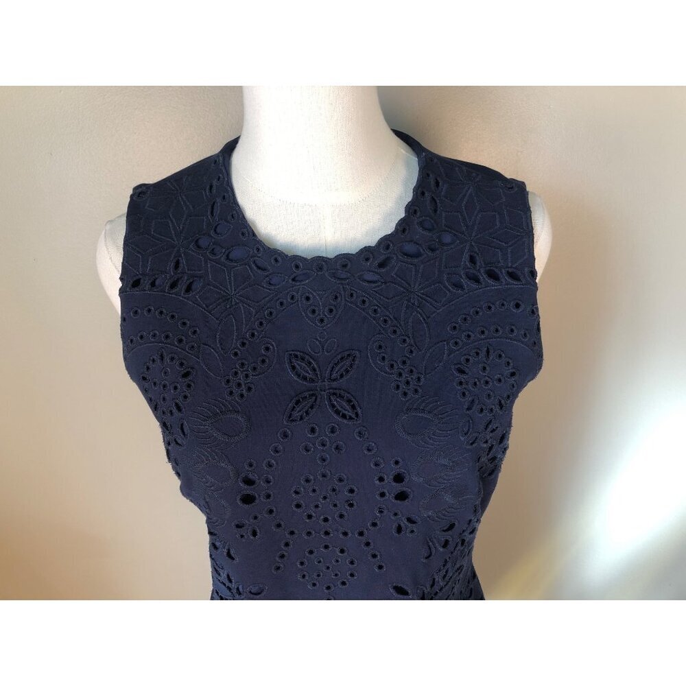 J McLaughlin Sleeveless Eyelet Front Navy Sheath Dress Size S - Picture 2 of 10